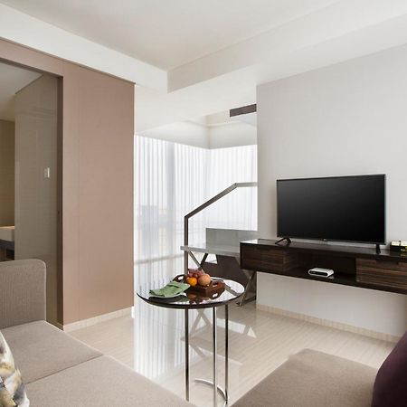 Hotel Santika Premiere Hayam Wuruk Yakarta Exterior foto