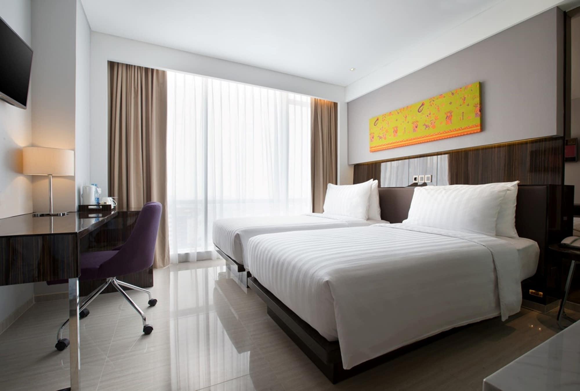 Hotel Santika Premiere Hayam Wuruk Yakarta Exterior foto
