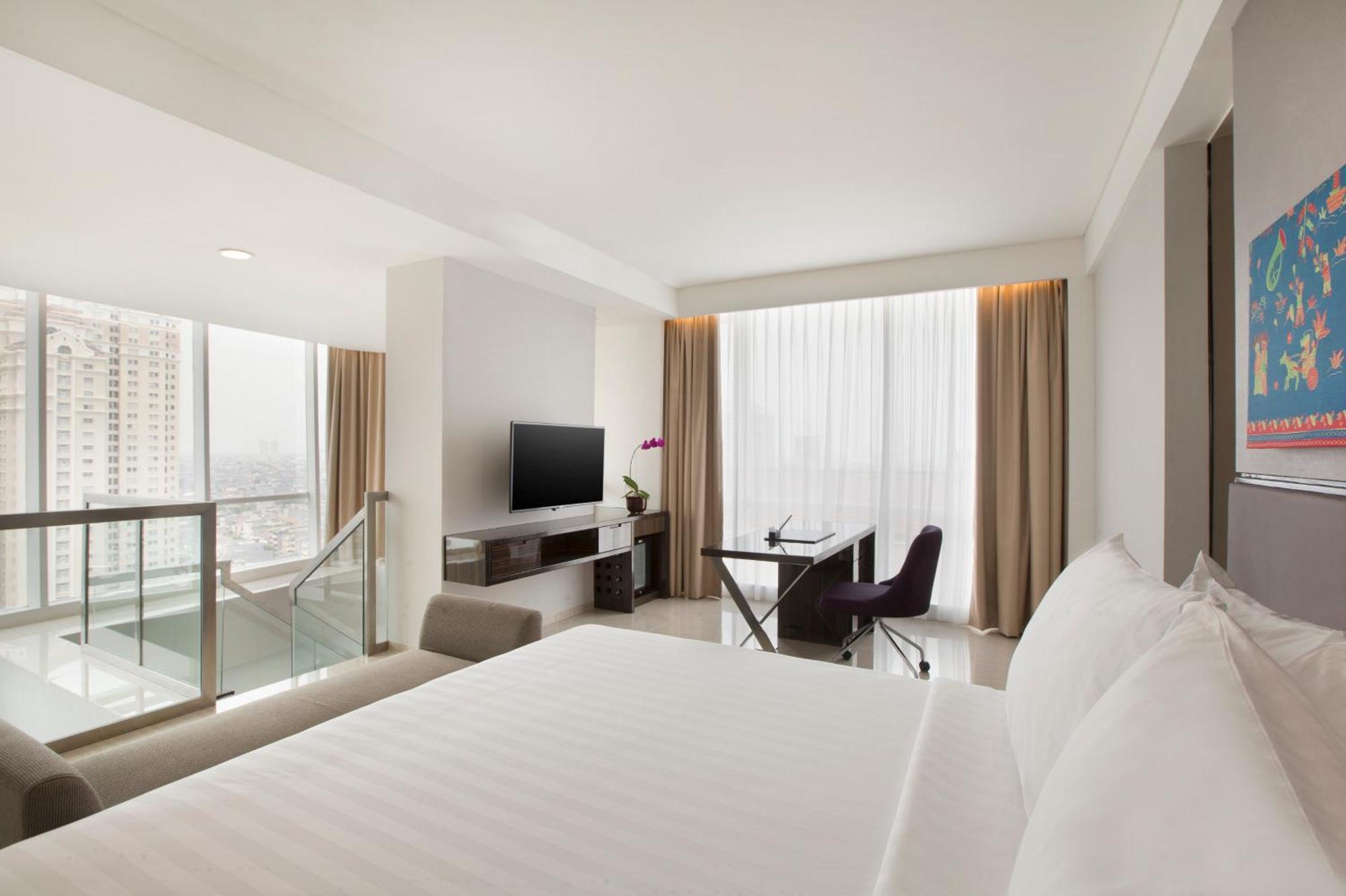 Hotel Santika Premiere Hayam Wuruk Yakarta Exterior foto