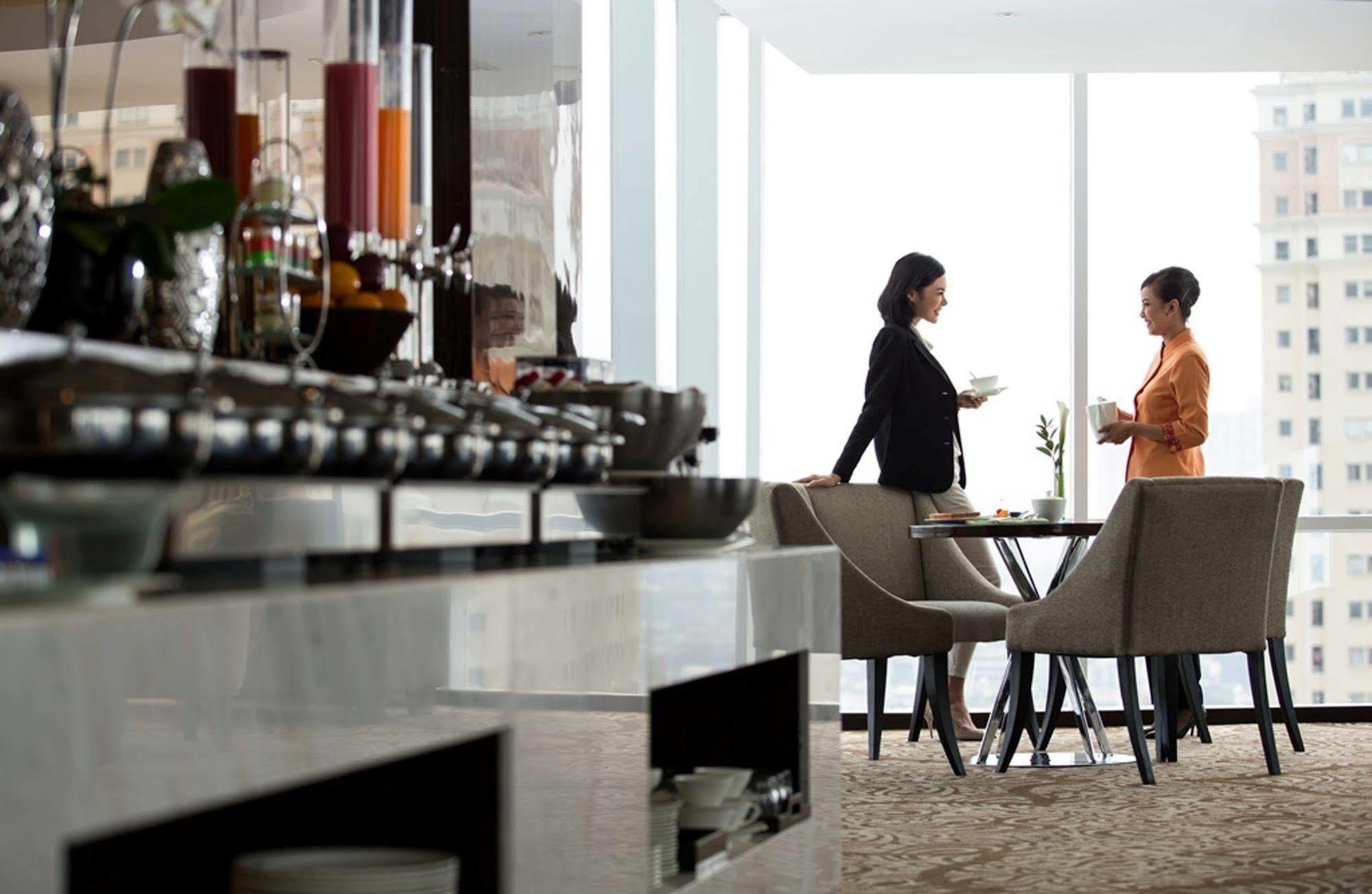 Hotel Santika Premiere Hayam Wuruk Yakarta Exterior foto